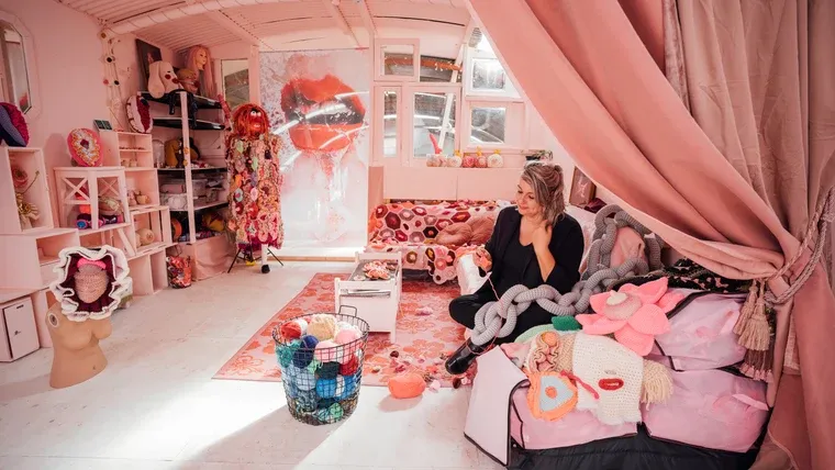 Photo of Daniëlle Smits, working in the Villa Genitalia studio