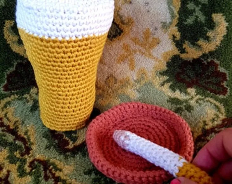 Beer, cig and ashtray plushie